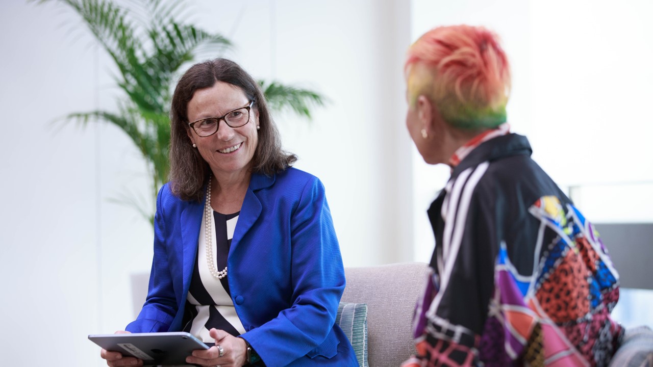 Carinne in conversation with two rare disease experts, talking about the importance of treatment options and awareness of rare diseases.