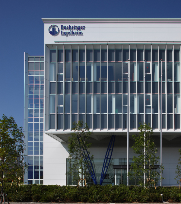 Front view of the research building, Kobe 